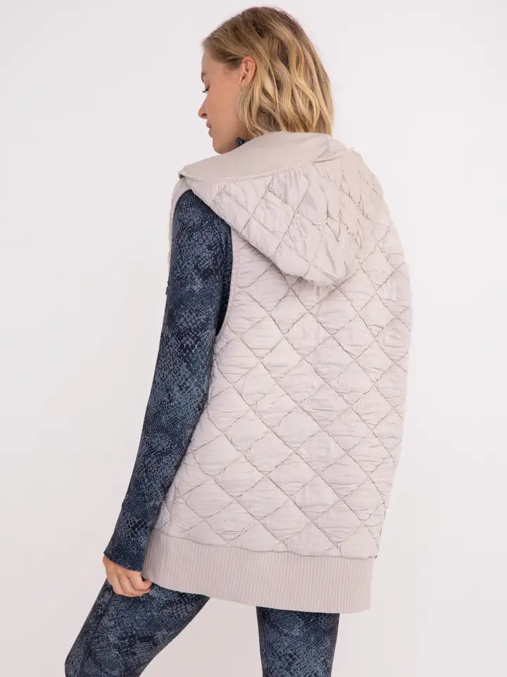 Oversized Quilted Fleece Hooded Vest